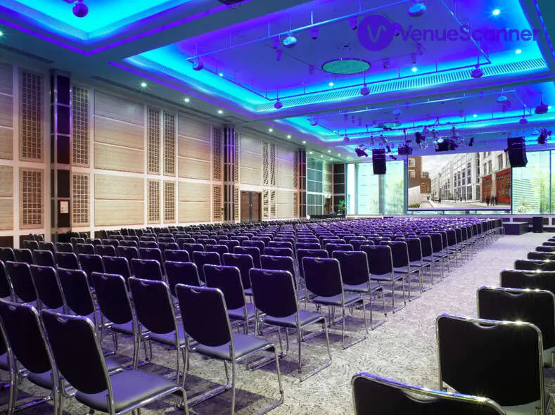 Wren, Leonardo Royal London St Paul's photo #1