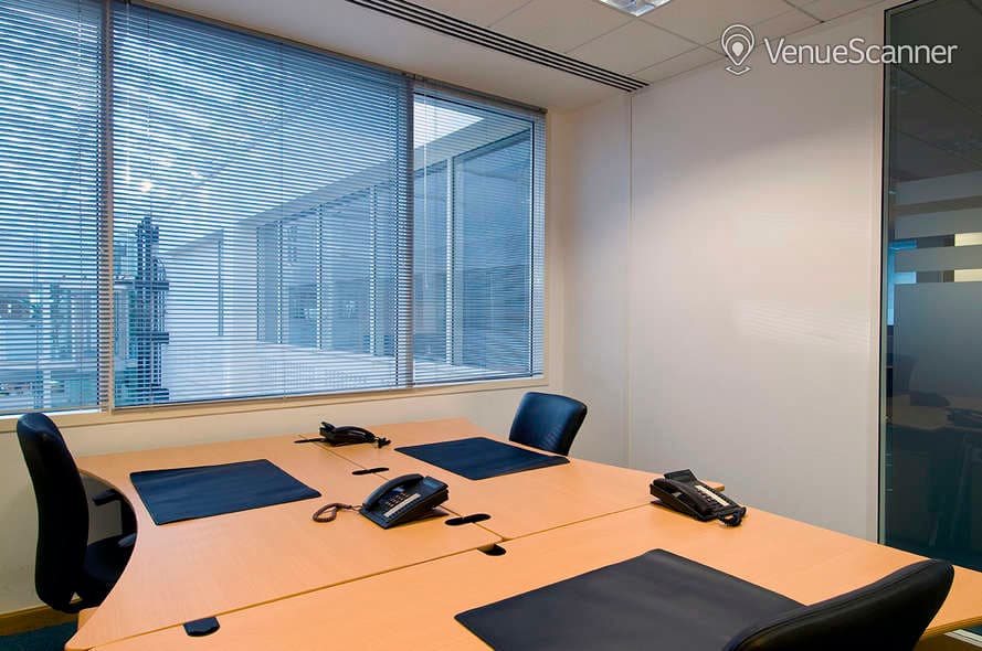 Tokyo, Regus Bracknell Arlington Square photo #1