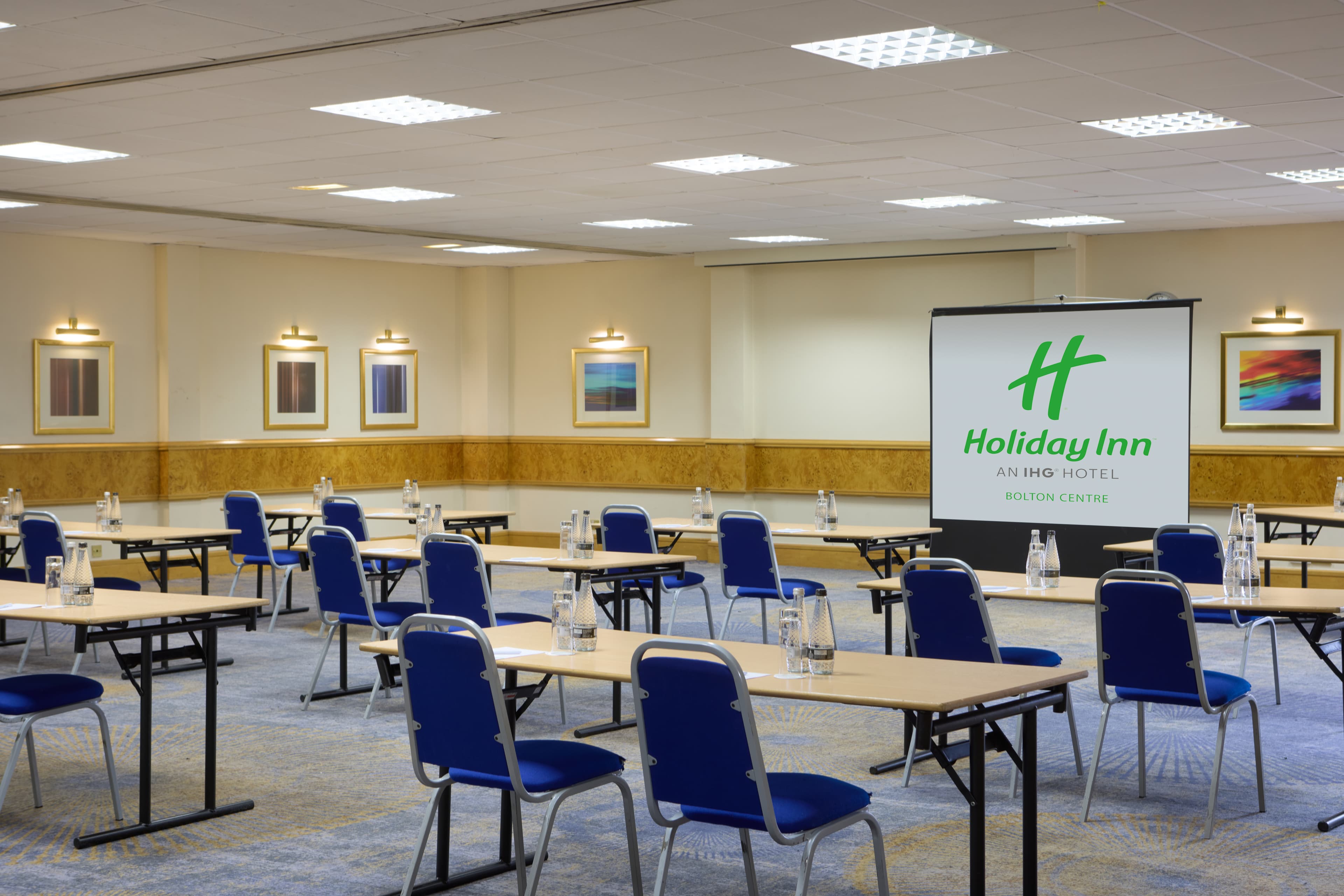 Stanley Suite, Cloisters @ Holiday Inn Bolton photo #3