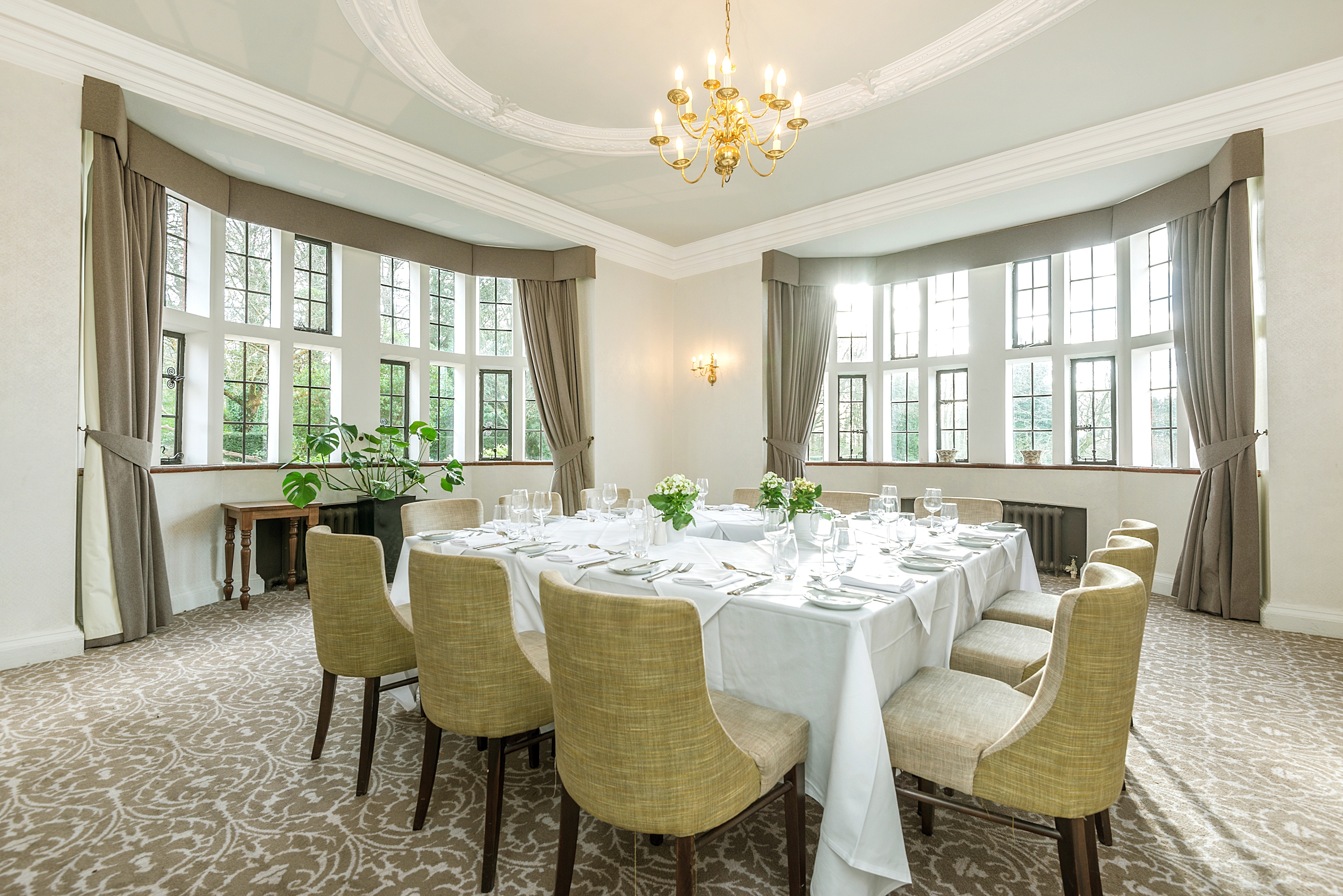 Photo of New Place Hotel - Hampshire, De Laszlo Room