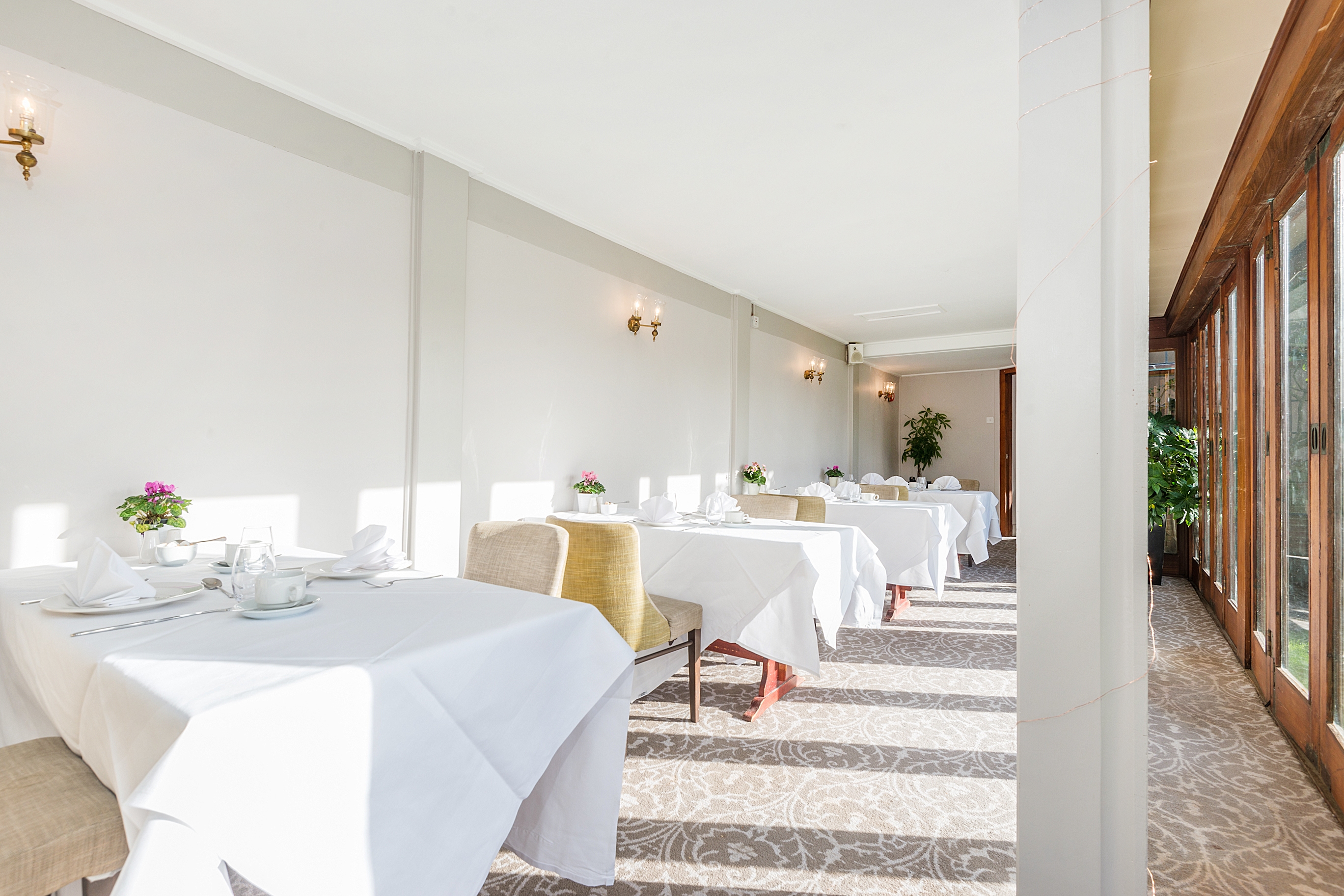 Photo of New Place Hotel - Hampshire, Garden Room