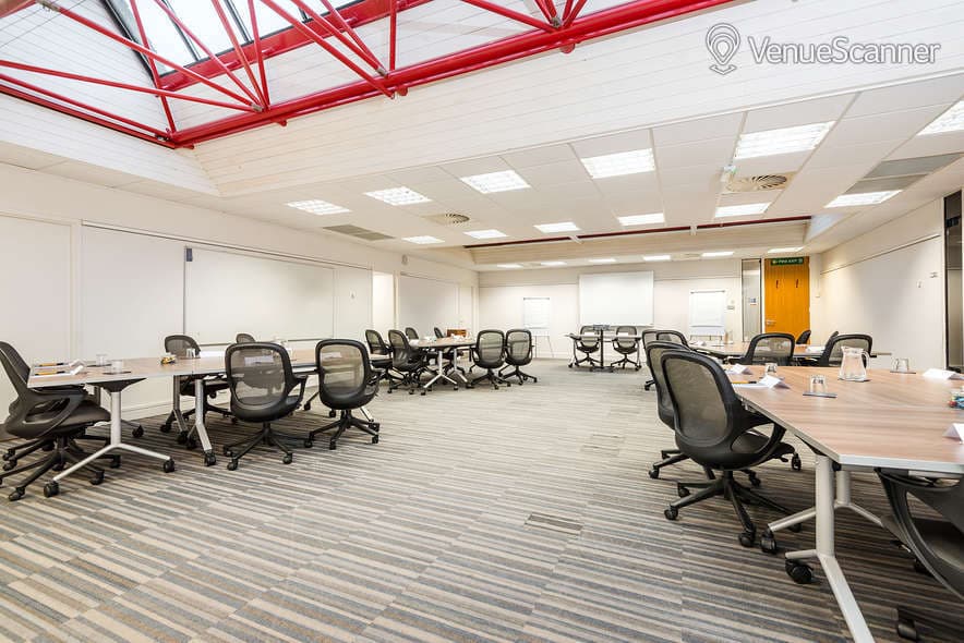 New Place Hotel - Hampshire, Stratford Suite photo #3