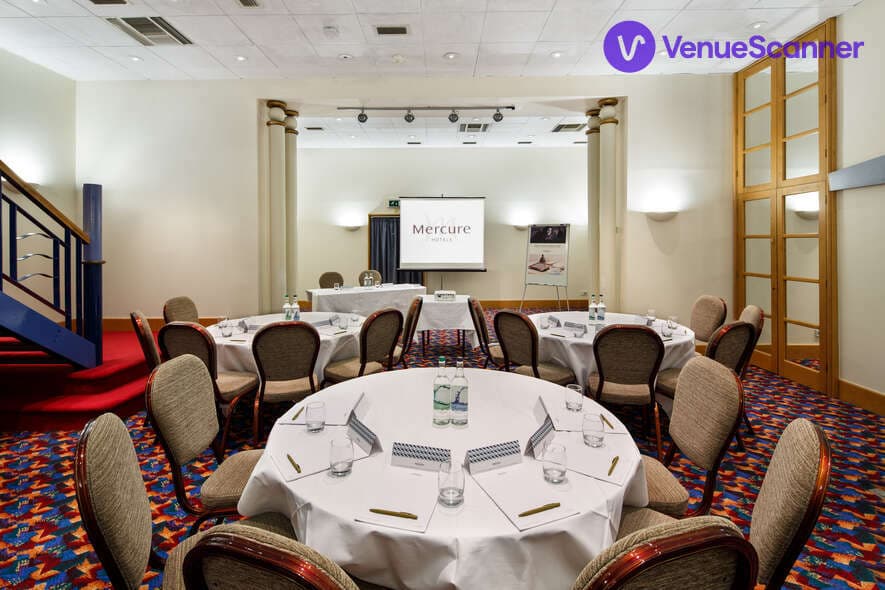 Norfolk Suite, Mercure Brighton Seafront Hotel photo #1