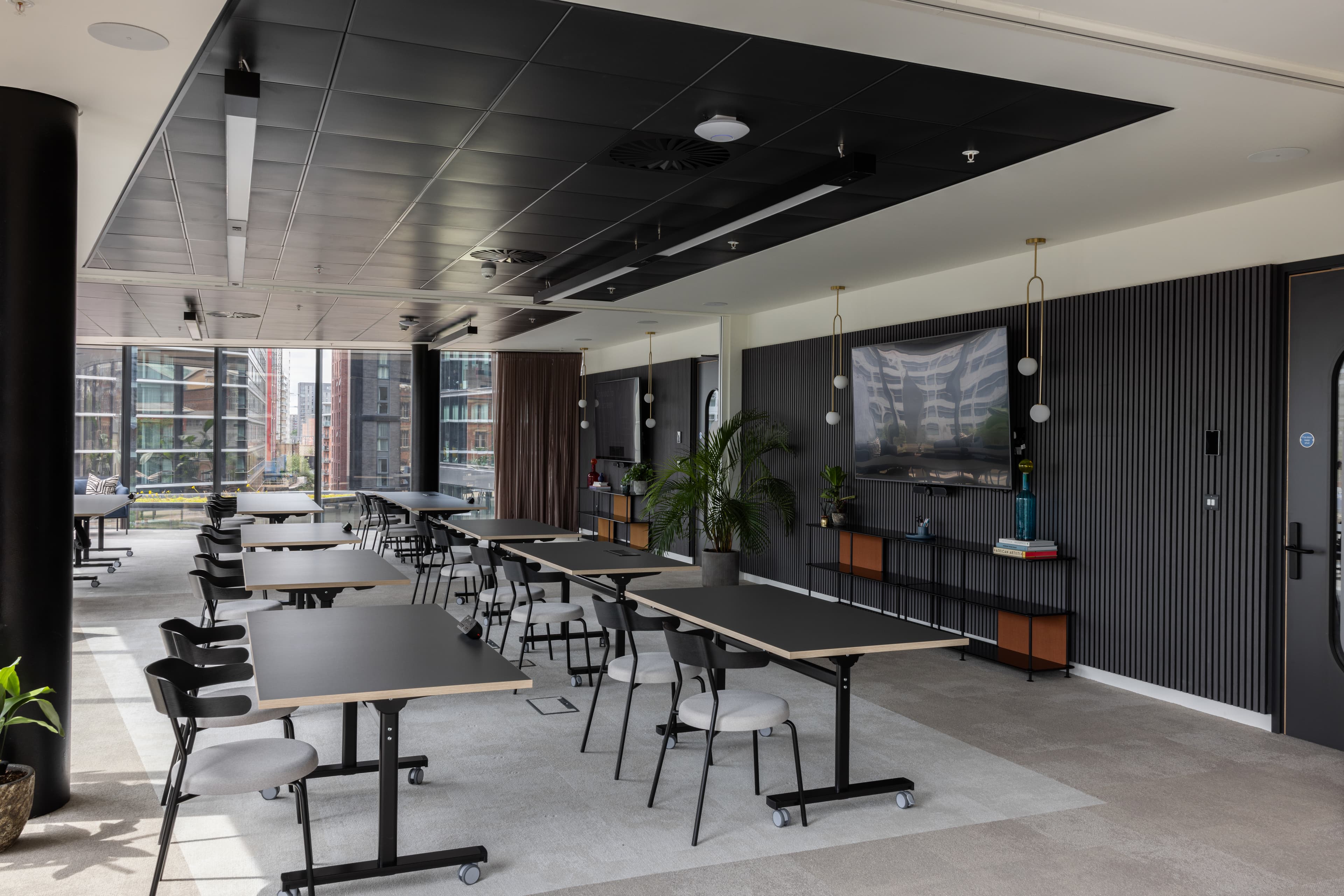 100 Embankment, Mission Room & Launchpad photo #2