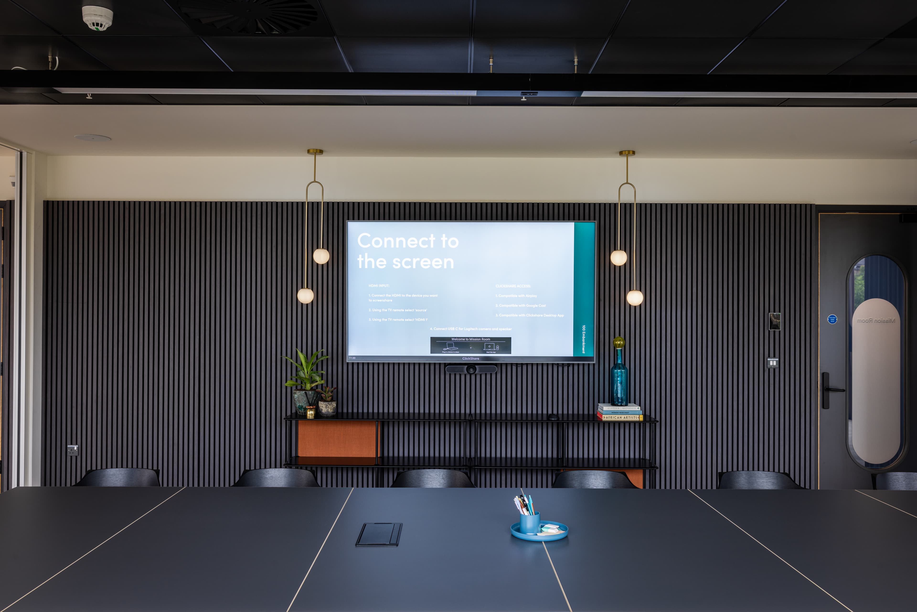 100 Embankment, Mission Room photo #2