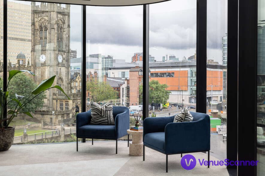 Launchpad, 100 Embankment photo #3