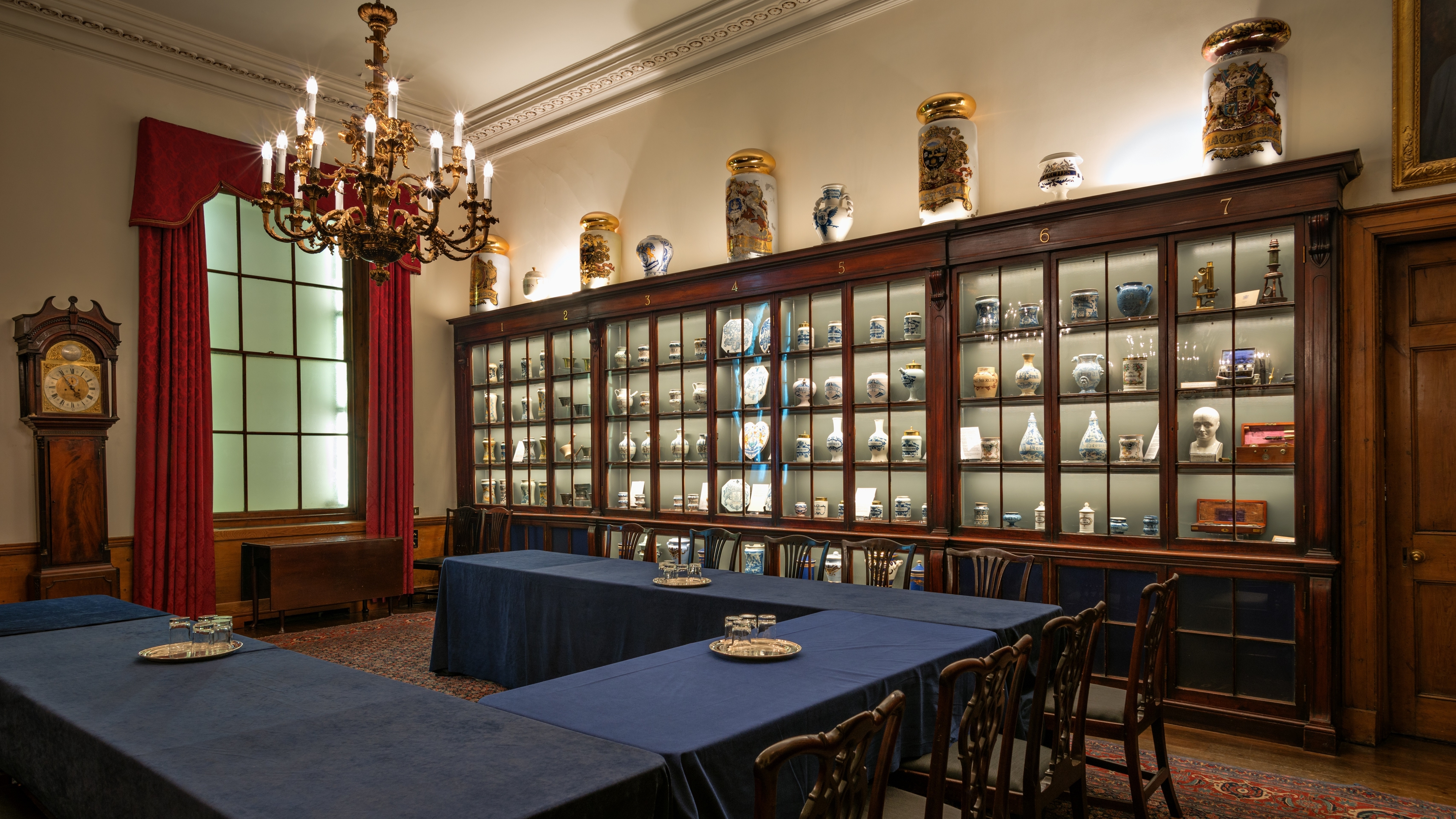 Photo of Apothecaries' Hall, Parlour