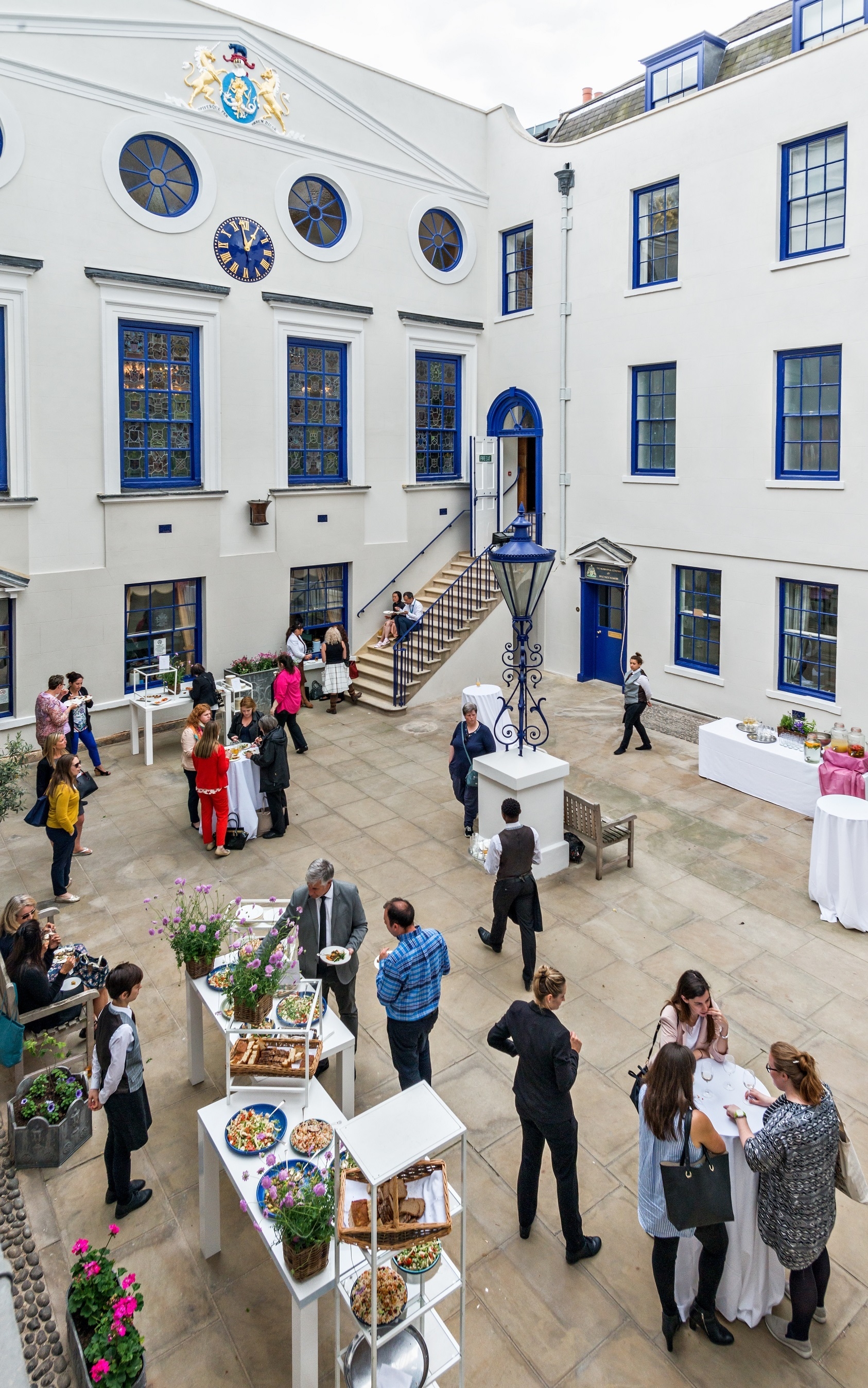 Photo of Apothecaries' Hall, Courtyard