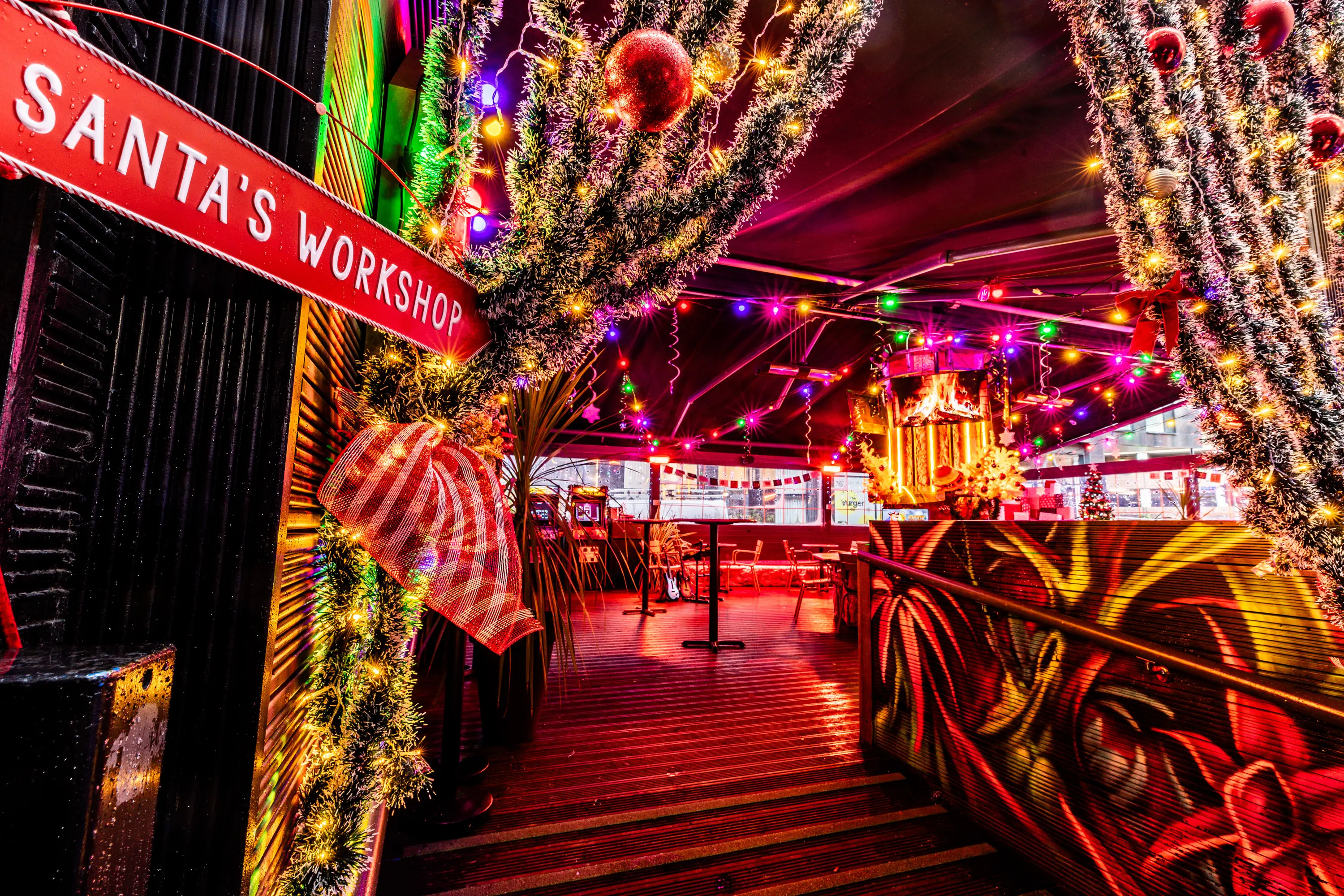 Retro Christmas Terrace