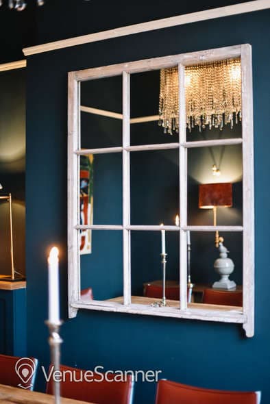 The Lillie Lounge, The Lillie Langtry photo #3