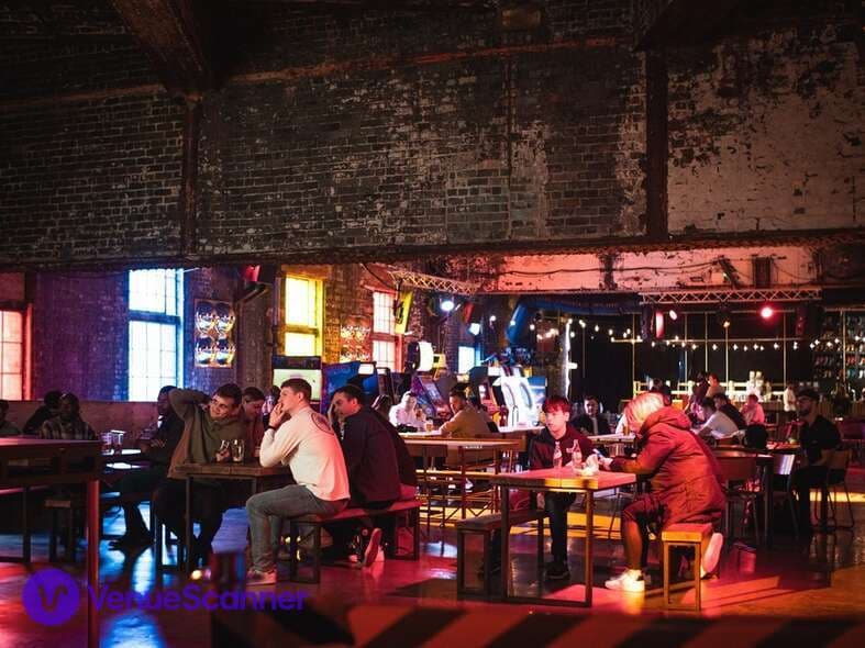 Sports Bar, Freight Island photo #2