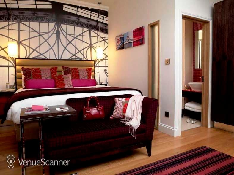 Indigo Suite, Hotel Indigo London Paddington photo #3
