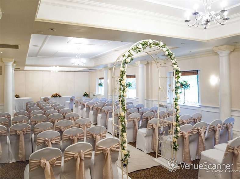 Exclusive Hire, Mercure Winchester Wessex Hotel photo #1