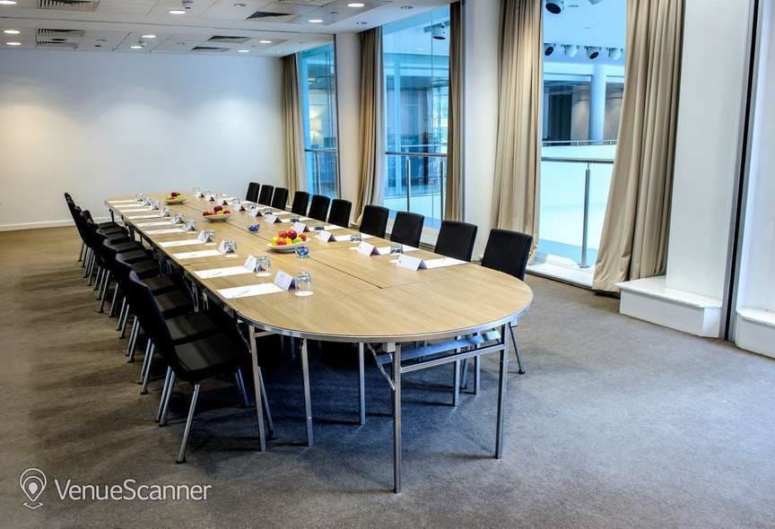 Meeting Rooms, DoubleTree By Hilton Manchester photo #3