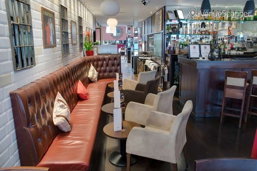 Beer Garden, Lobster And Grill - High Street photo #2