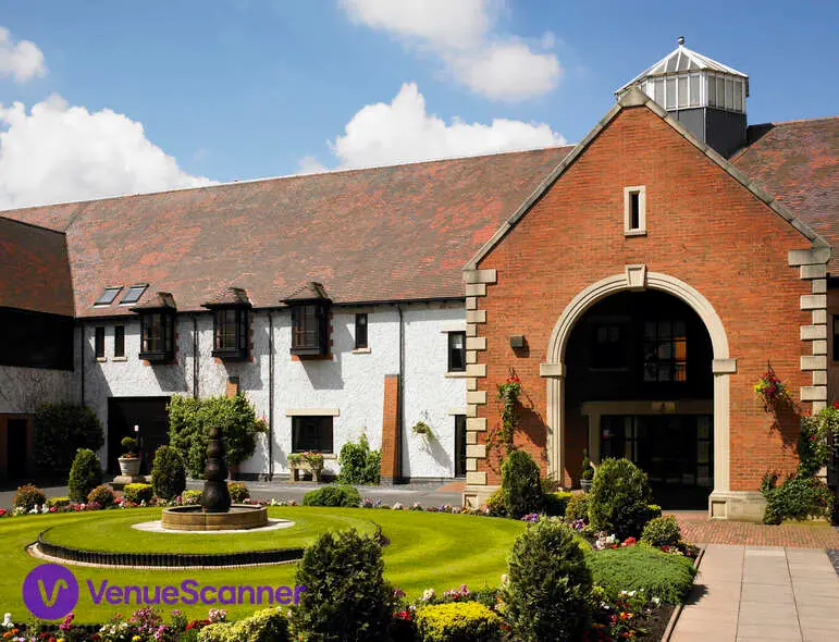 Jaguar, Forest Of Arden Hotel & Country Club photo #3