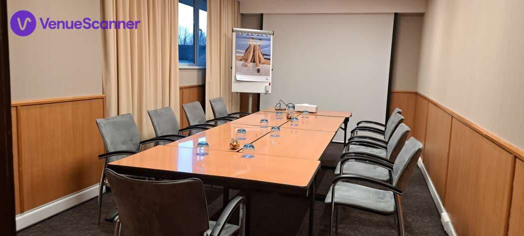 Hanslope, Novotel Milton Keynes photo #1