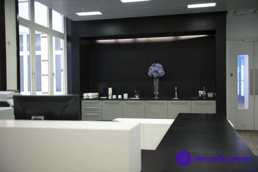 Exam Centre, 30 Euston Square photo #2