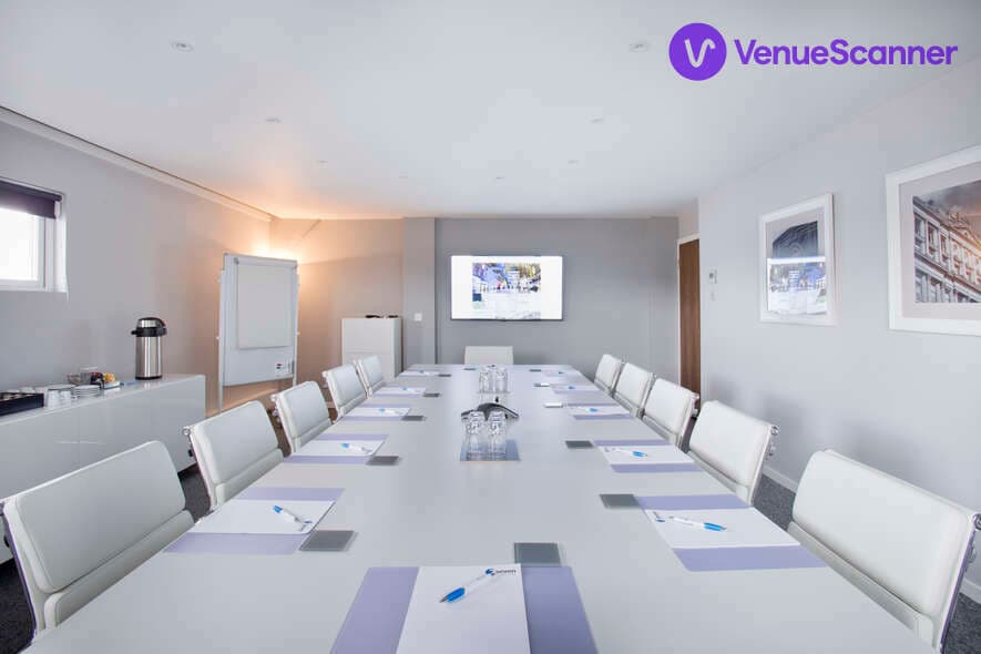 Seven Buchanan Street, Boardroom photo #3