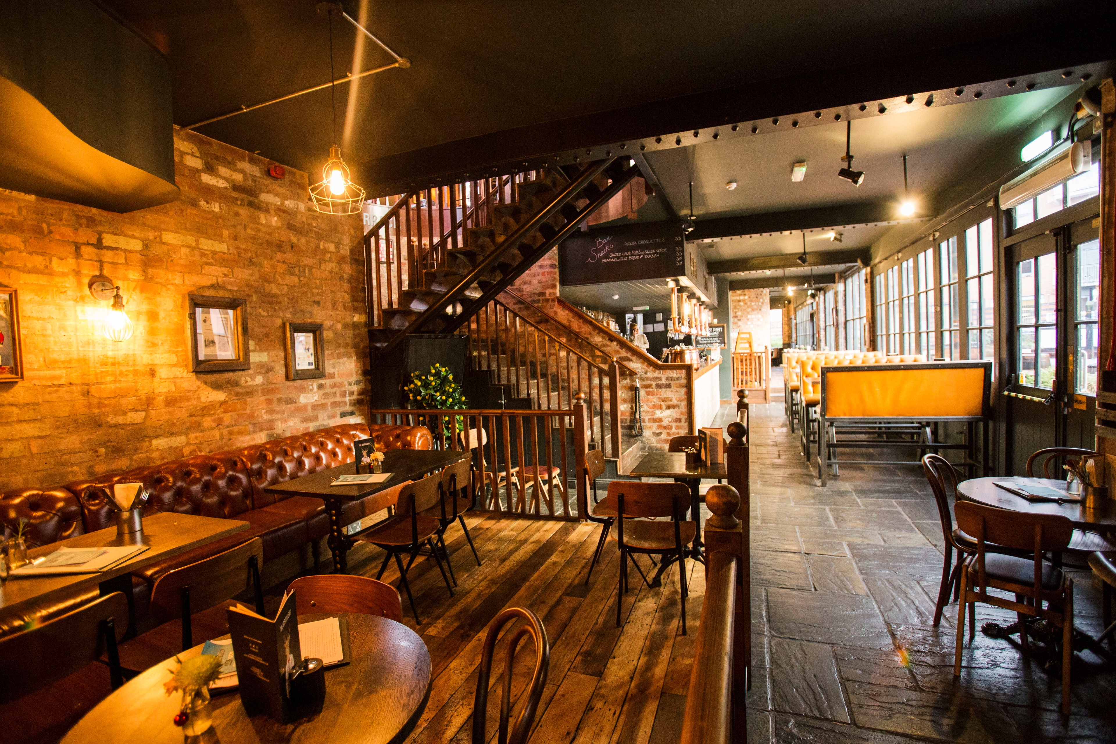 Photo of The Distillery, Gin Snug