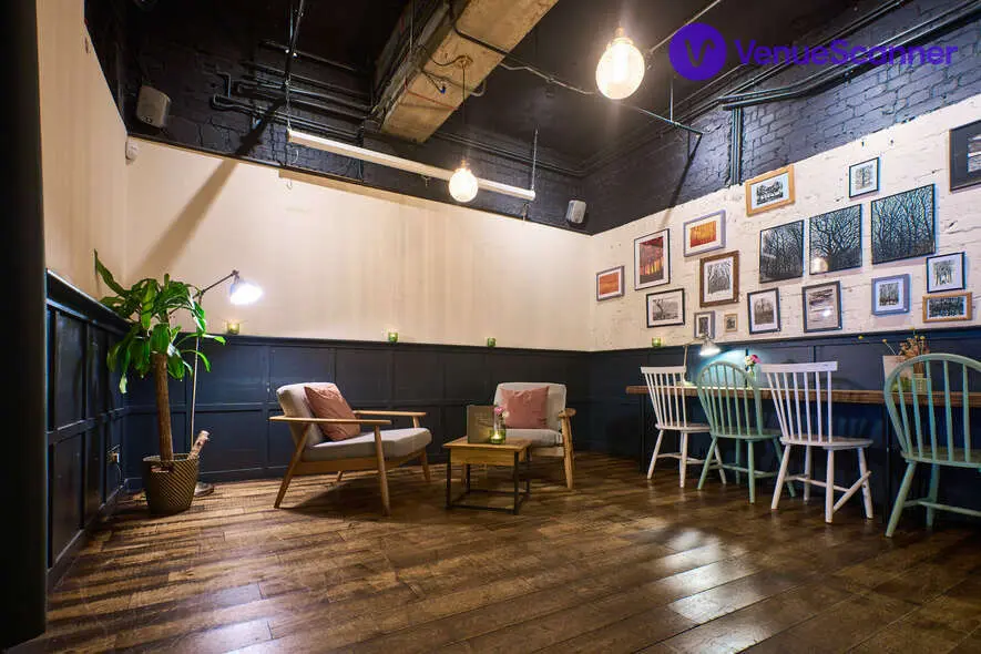 The Snug, SW16 Bar And Kitchen photo #1