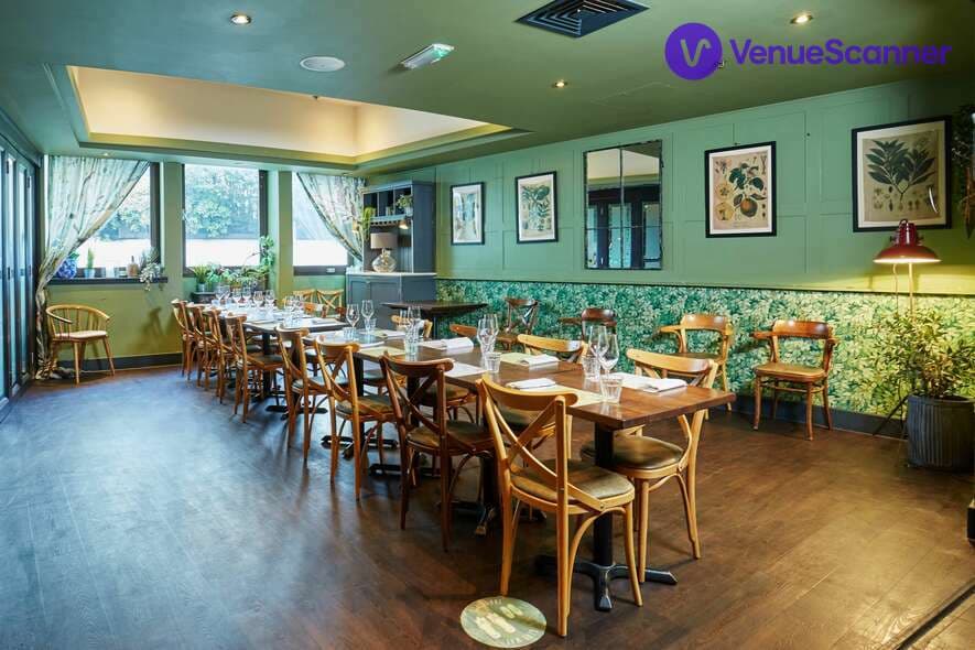 Medium Private Room, Brasserie Blanc Southbank photo #1