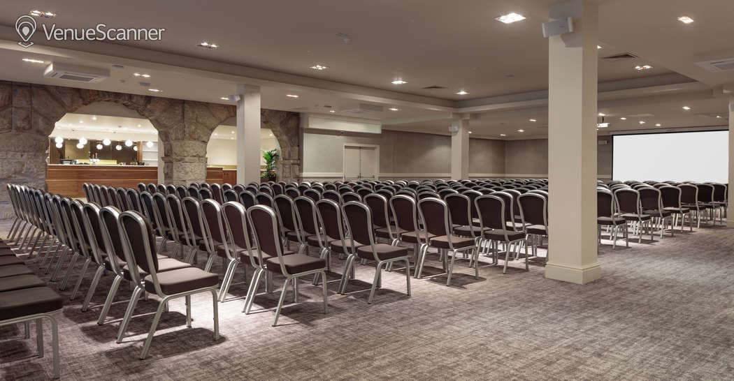 Carriage Suite, DoubleTree By Hilton Majestic Hotel & Spa photo #2