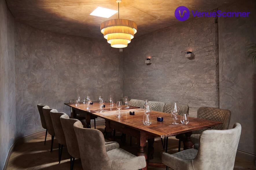 Private Snug & Courtyard, Aspen & Meursault photo #1