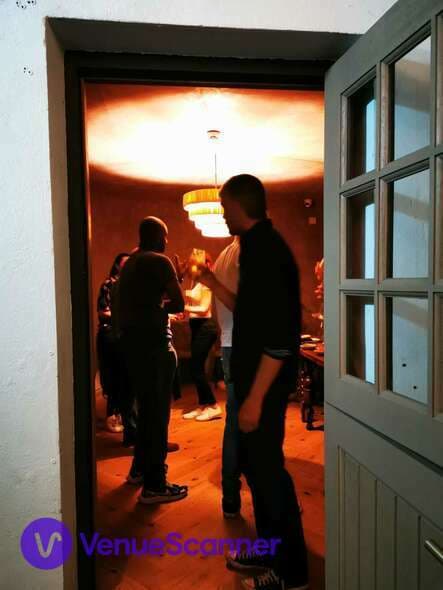 Private Snug & Courtyard, Aspen & Meursault photo #28