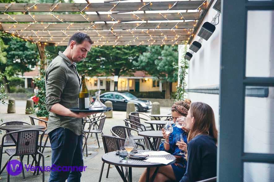 Terrace Area, Aspen & Meursault photo #3