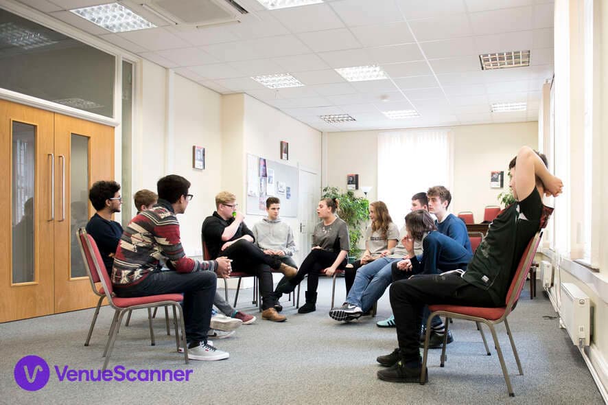 Fantasia, Music House photo #2