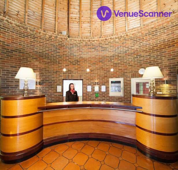 Park Avenue, Mercure Tunbridge Wells Hotel photo #3