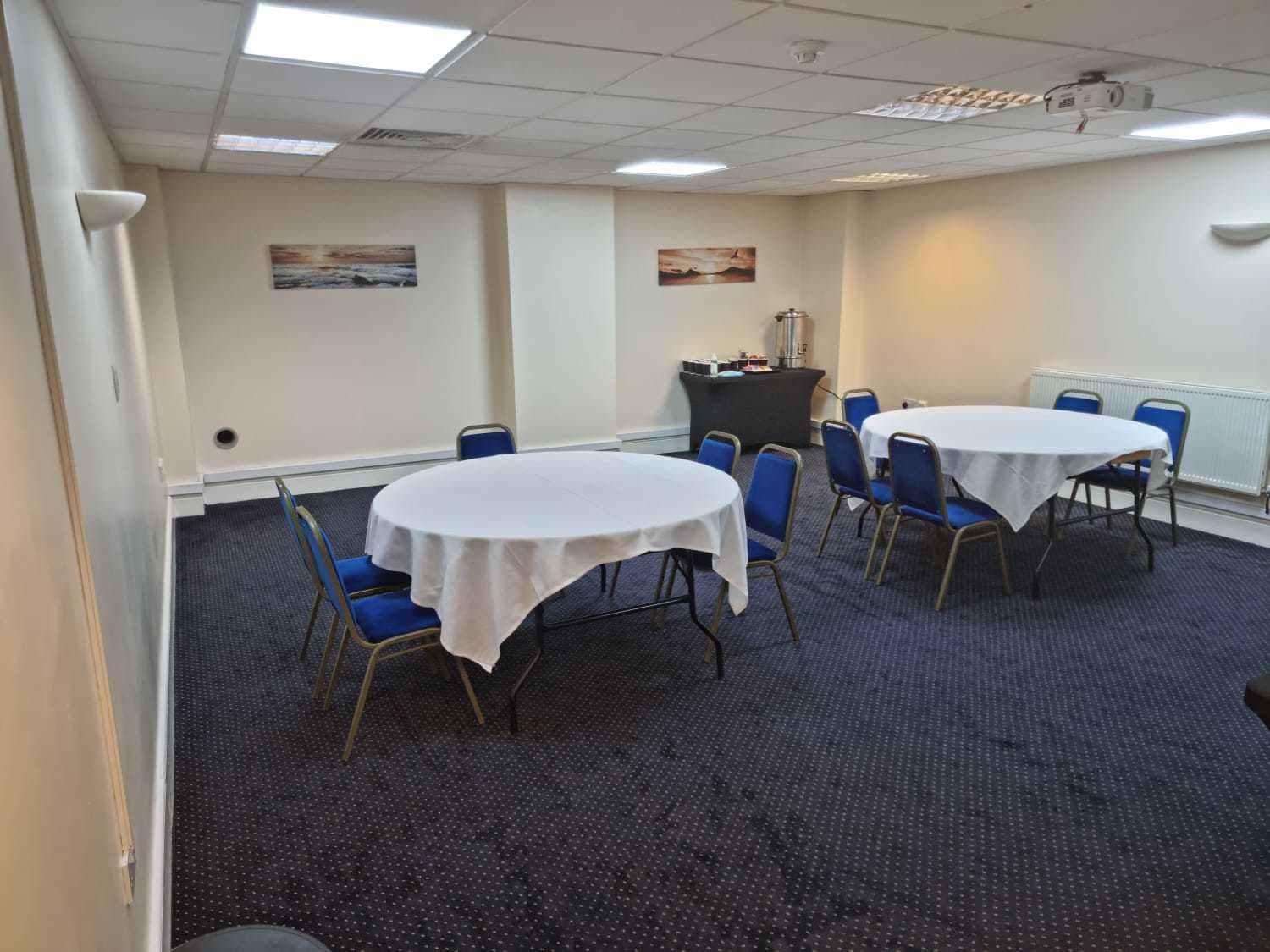 The Saffron Centre, Meeting Room 4 photo #2