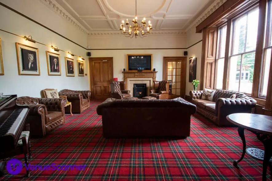 Altamount Manor photo #3