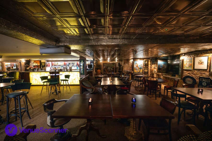Cribbs Parlour, Trafalgar Tavern photo #2