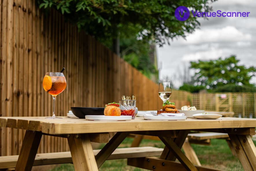 Garden, The Grantchester Green Man photo #2