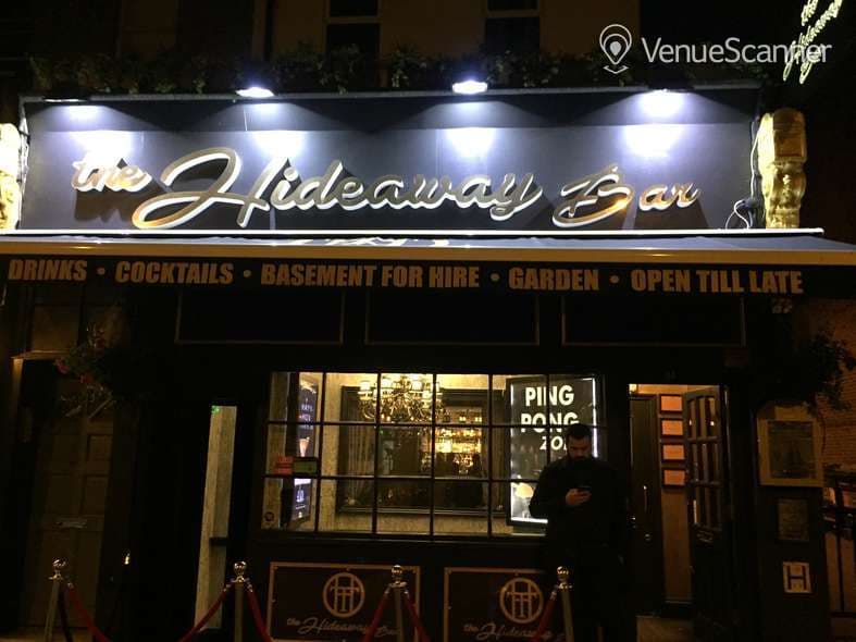 Hide-Out Room, Siorai Bar photo #2