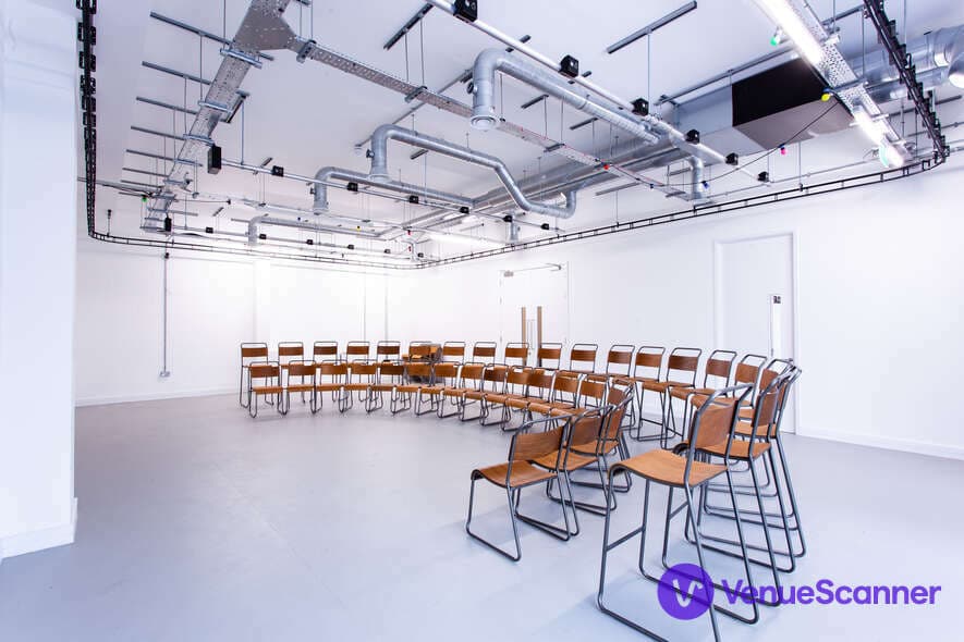 The Big Space, Hackney Showroom photo #1