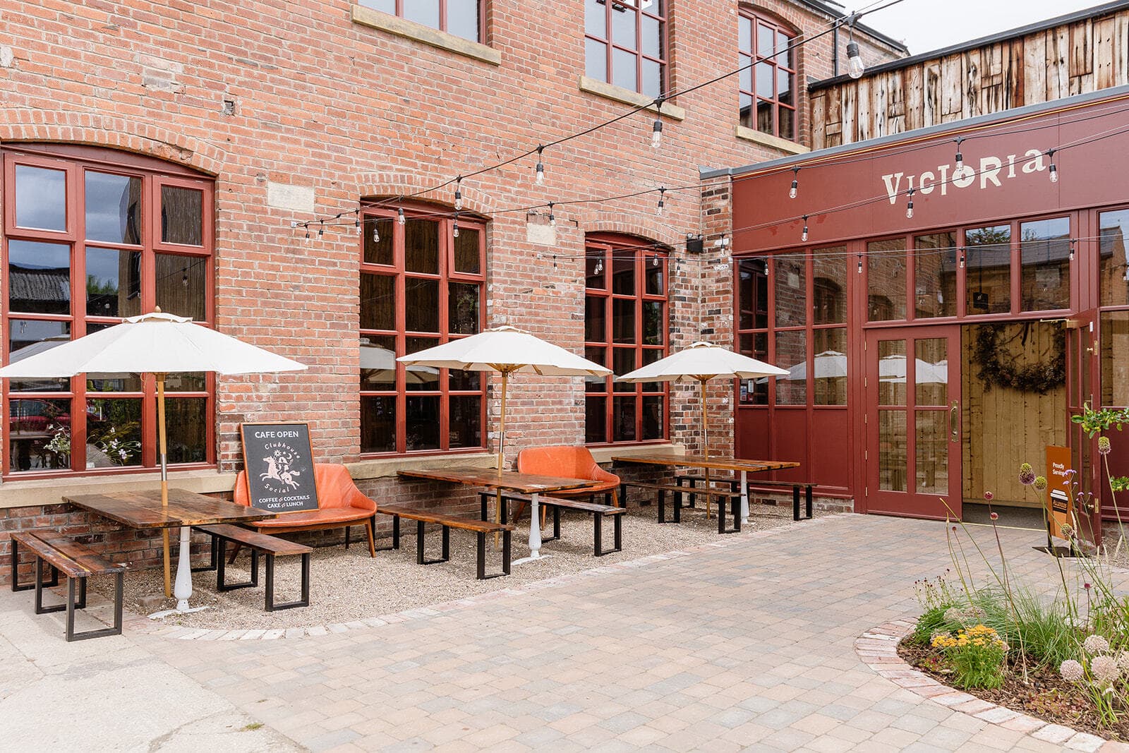 The Courtyard, The Victoria photo #1