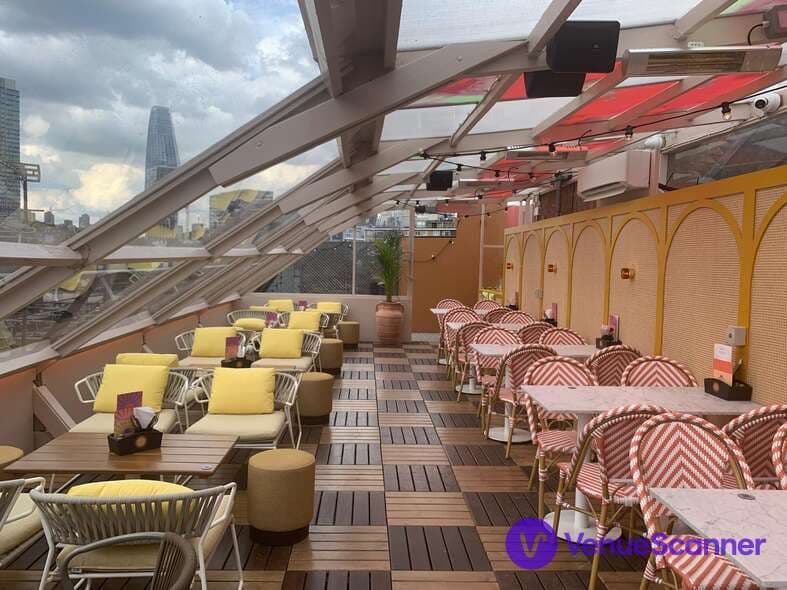 Circe's Corner With Additional Shared Space In Olympus Bar, Circe's Rooftop Waterloo photo #1