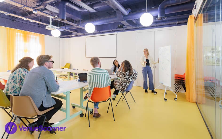 Academy, Patch Twickenham photo #1