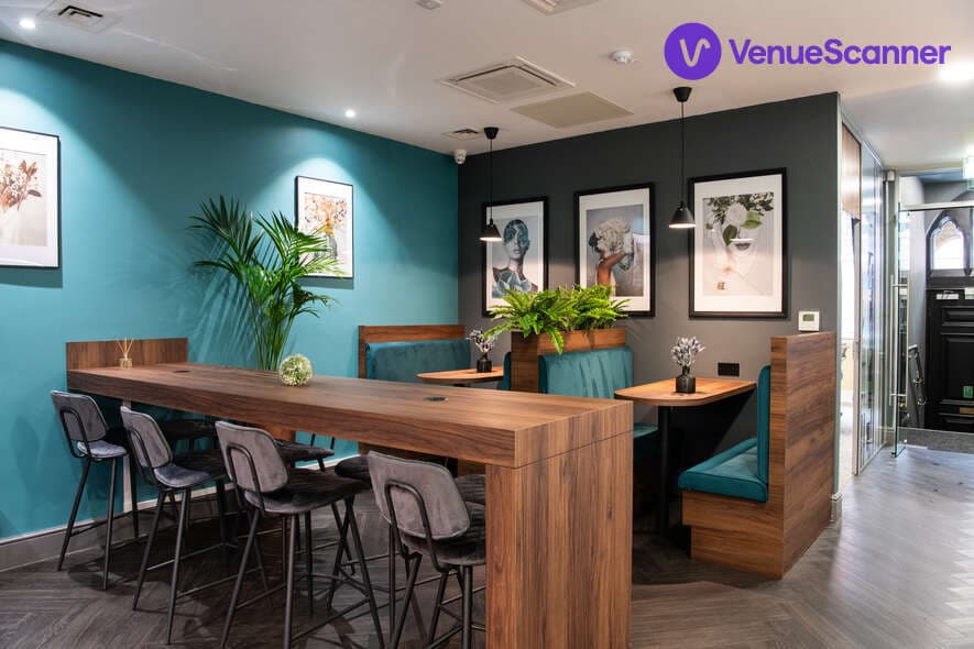 Park Place Snug, 46 Park Place photo #3