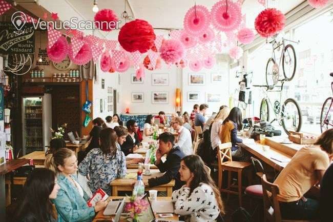 Cafe, Look Mum No Hands photo #2