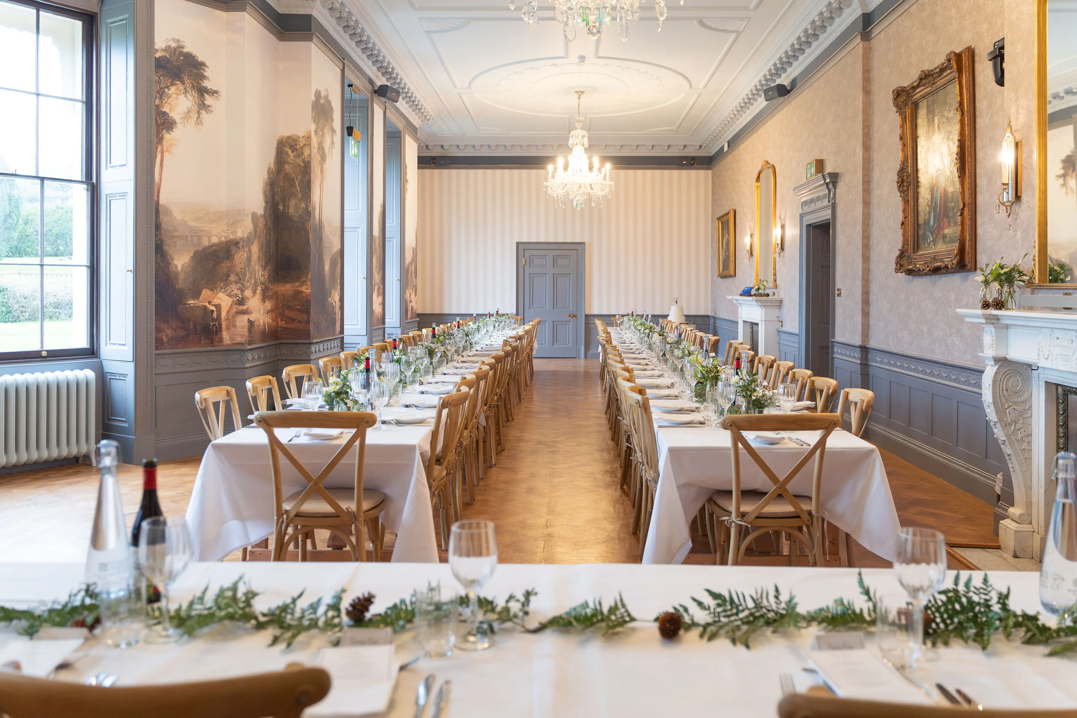 Ballroom, Hartham Park Estate photo #2