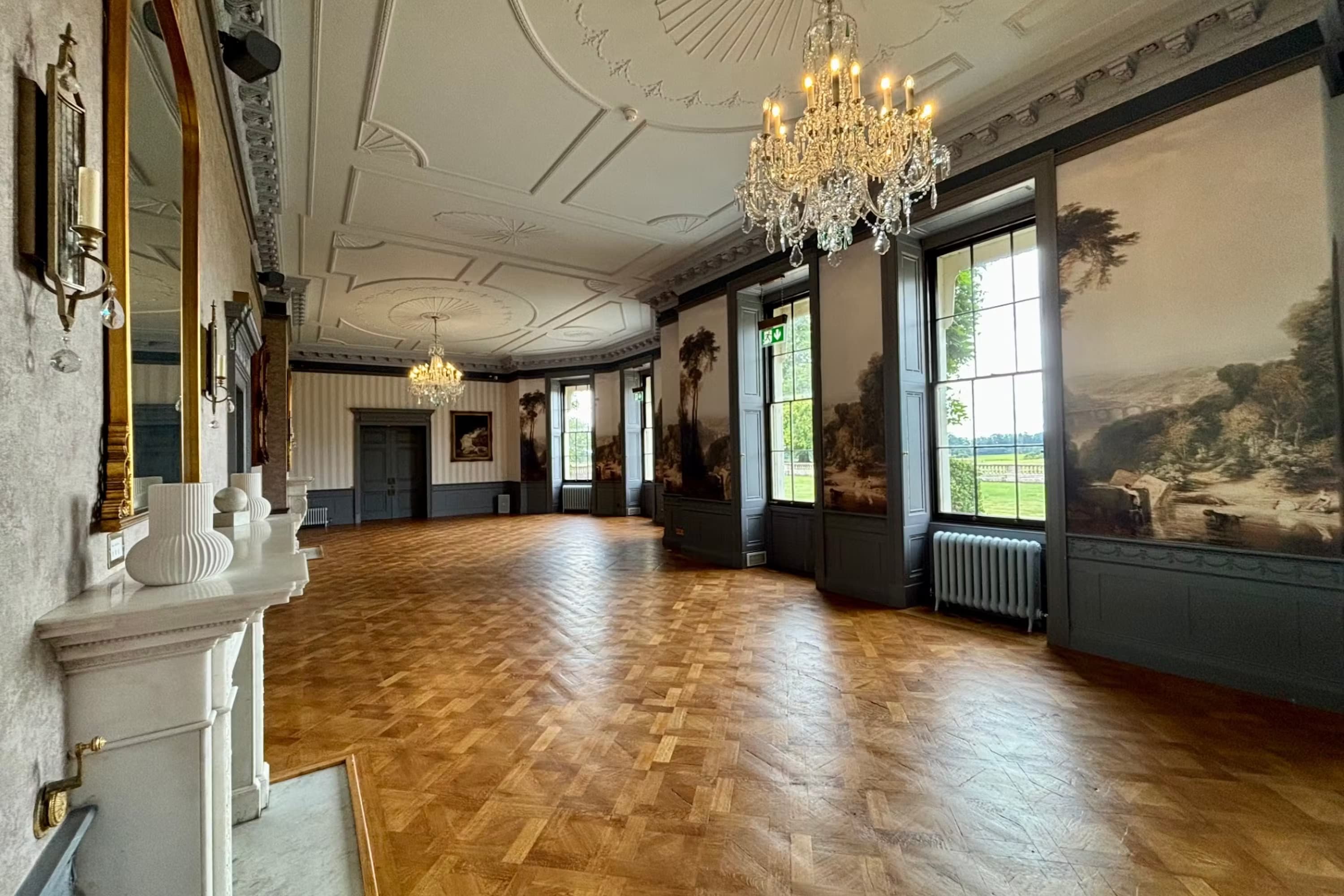 Using The Whole Estate, Hartham Park Estate photo #2