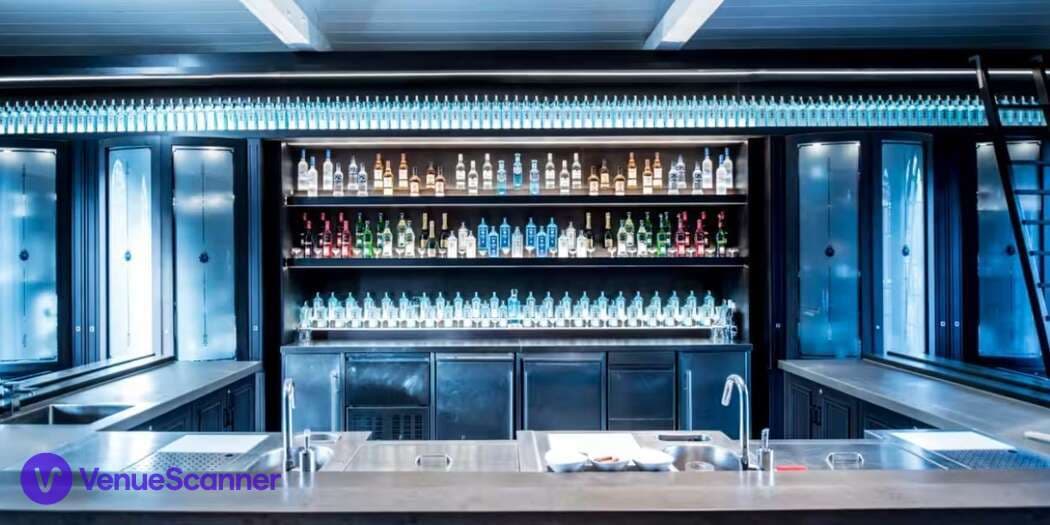 The Blue Room, Bombay Sapphire Distillery photo #2