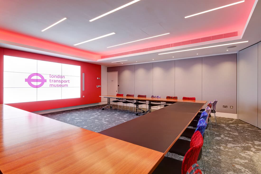 Cubic Foyer Boardroom