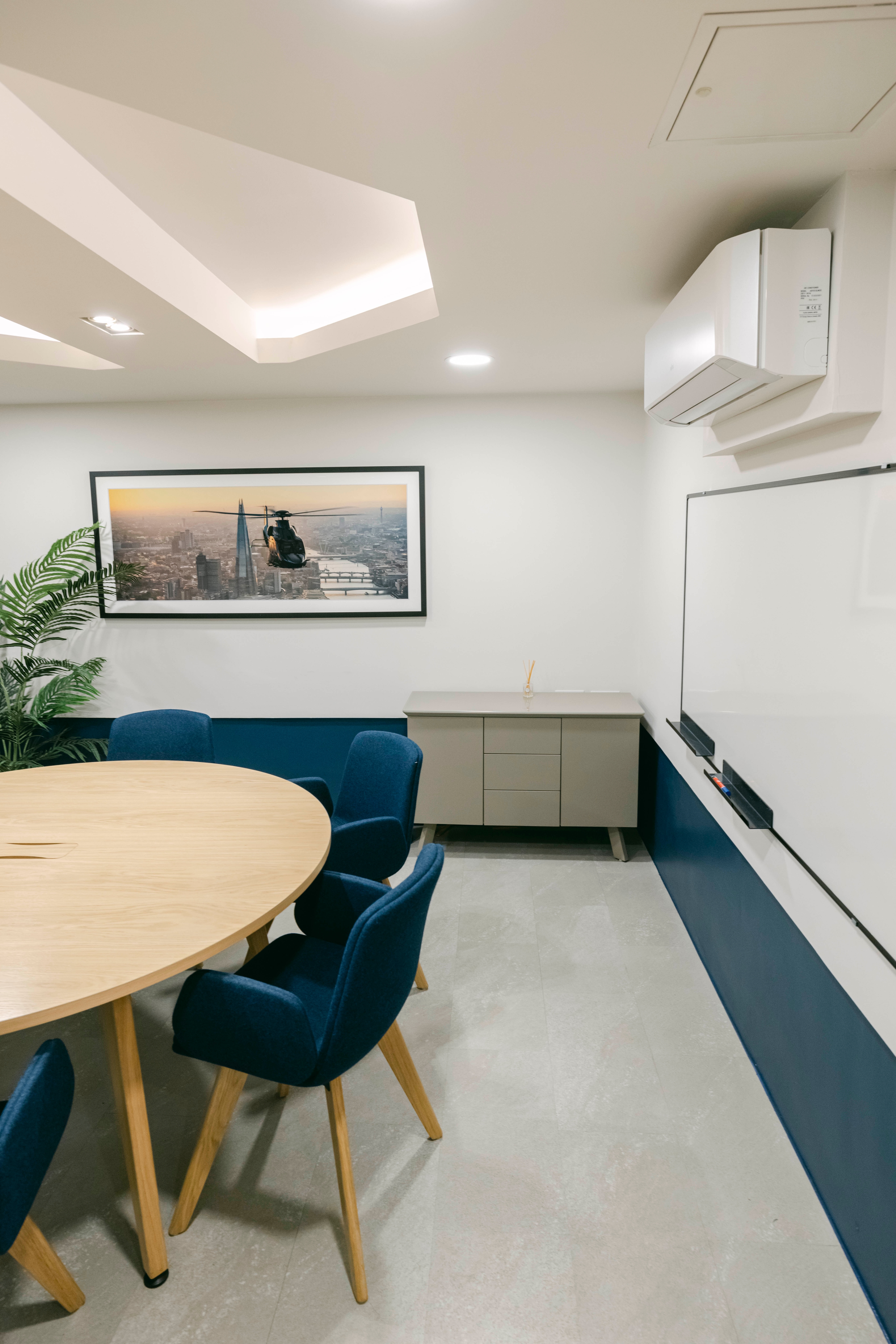 Photo of No 4 Hamilton Place, McAlpine Room