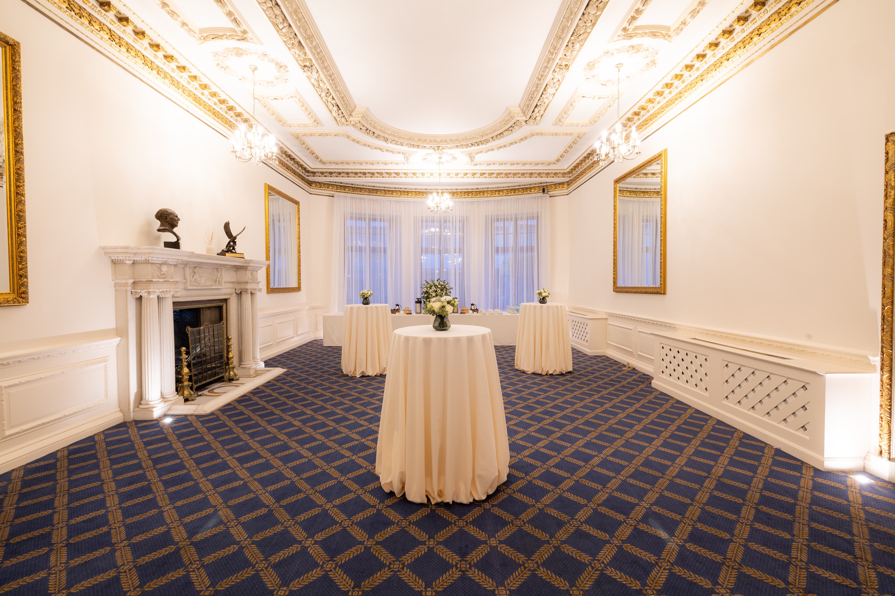 Marshall Of Cambridge Room And Foyer