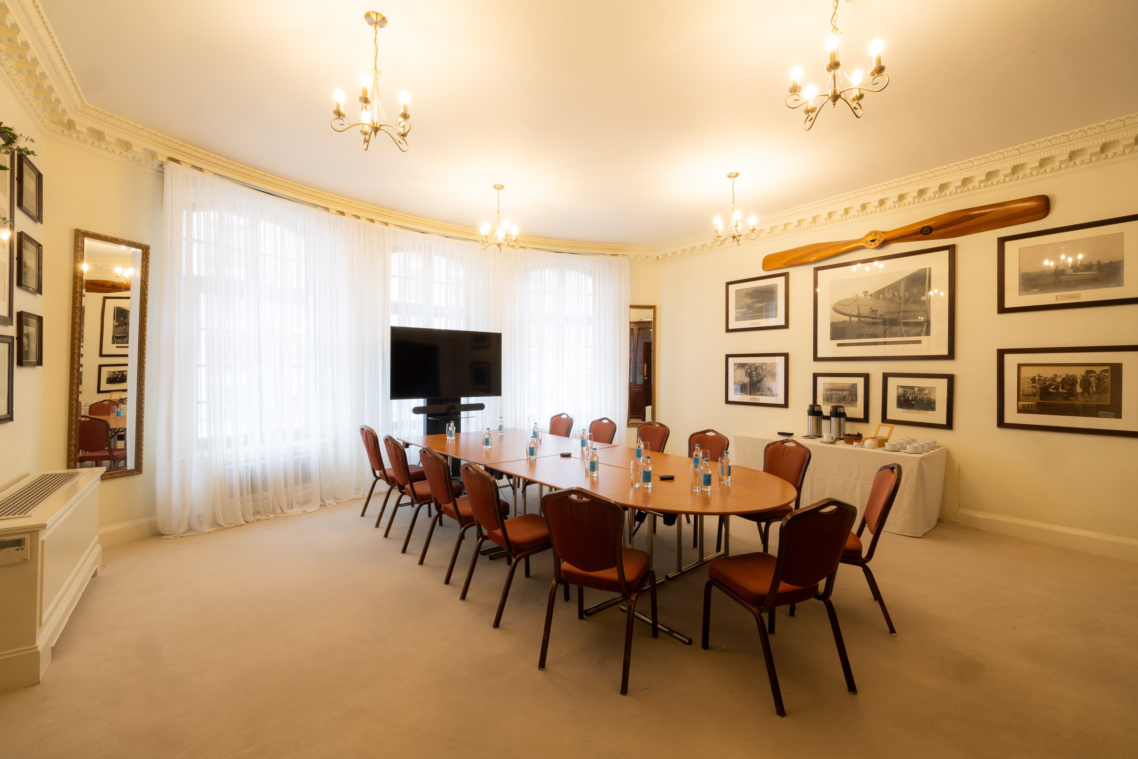 Sopwith Room, No 4 Hamilton Place photo #3